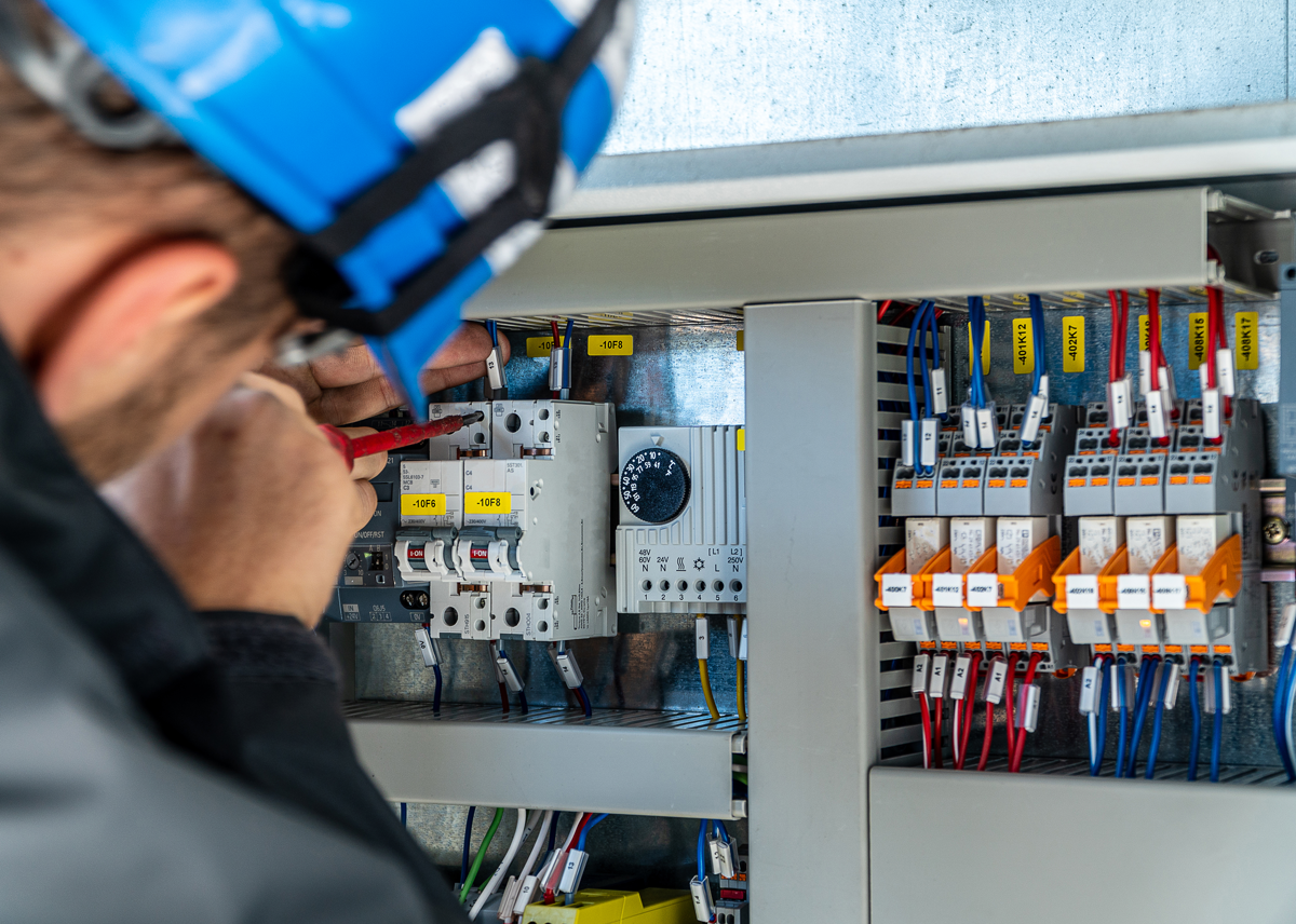 Electrician_WEB